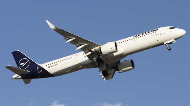 D-AIEI:Airbus A321:Lufthansa